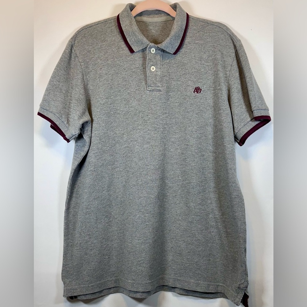 Aeropostale Men’s Gray/Burgundy Polo Shirt Size Large